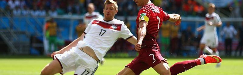 梅西替补登场建功,巴黎下半场发力轻取对手