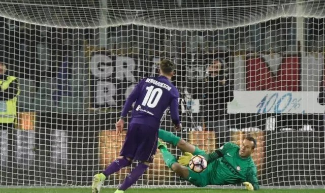 罗马主场言和佛罗伦萨,迪巴拉错失点球良机