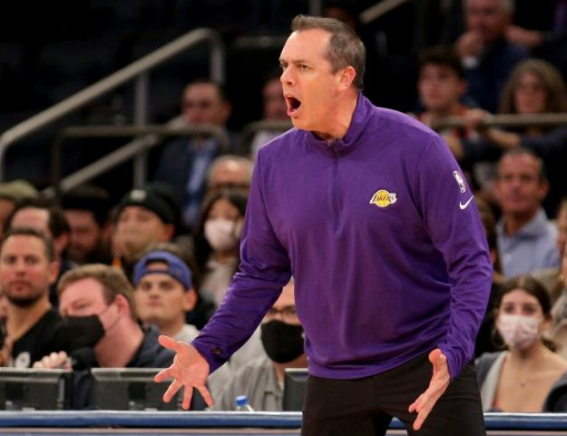 第戎主帅临场指挥得当,换人调整收到奇效  第戎主帅临场指挥得当,换人调整收到奇效