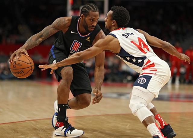 乔治关键抢断快船险胜奇才紧咬西部第五位置  乔治关键抢断快船险胜奇才紧咬西部第五位置