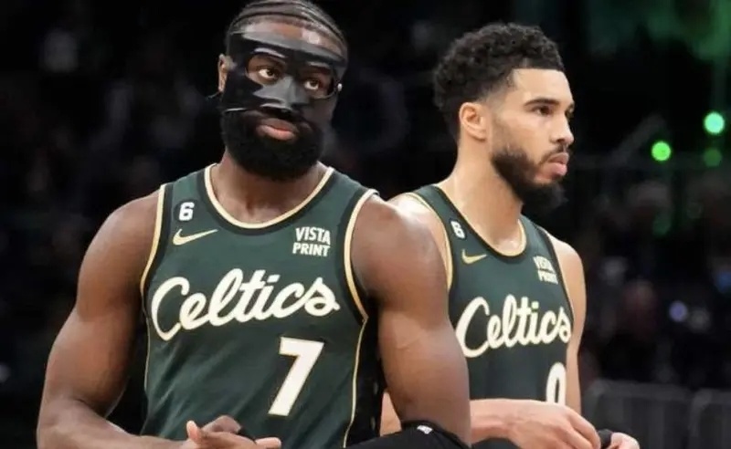  凯尔特人交易得到全明星后卫，阵容深度升级  