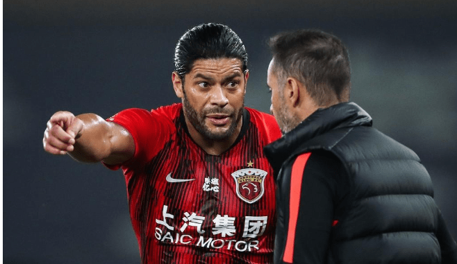  拉齐奥主帅萨里炮轰管理层，蓝鹰战绩波动引危机  